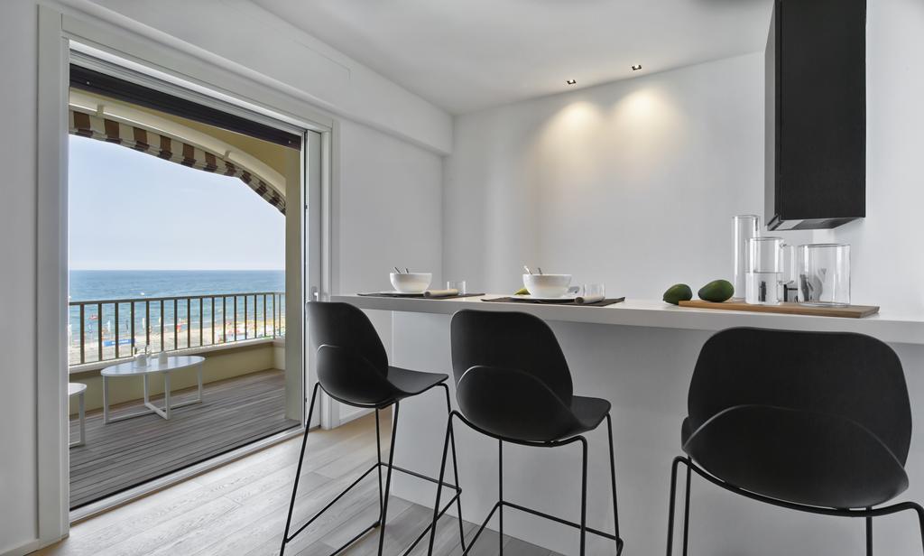 Luxury Suites Collection - Milano 33 Riccione Exterior photo