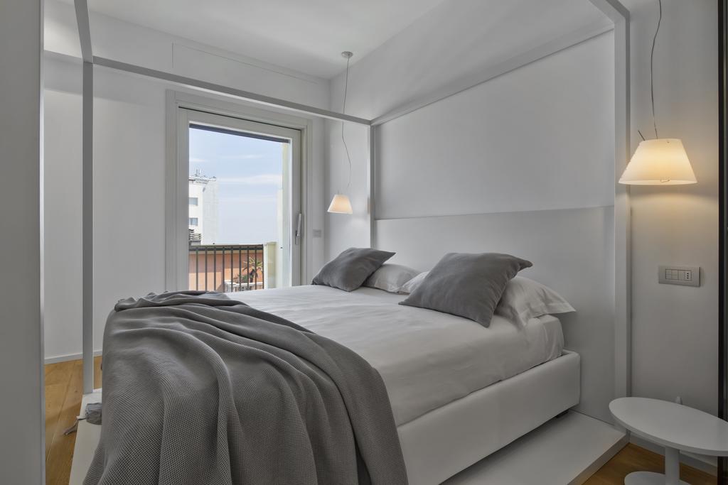 Luxury Suites Collection - Milano 33 Riccione Exterior photo