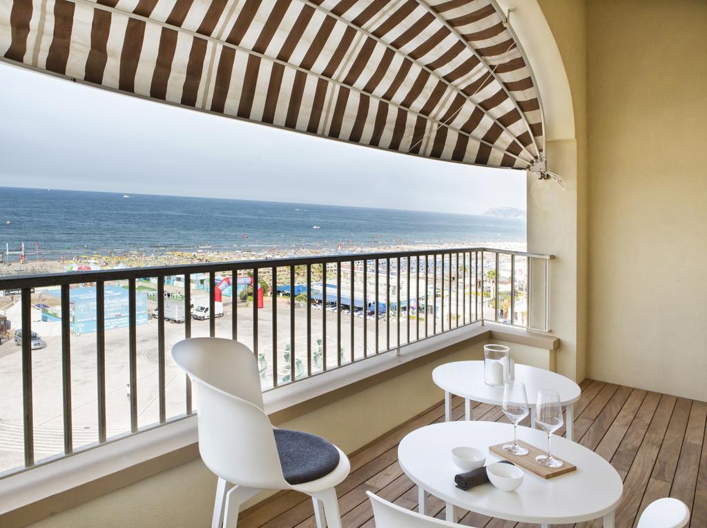 Luxury Suites Collection - Milano 33 Riccione Exterior photo